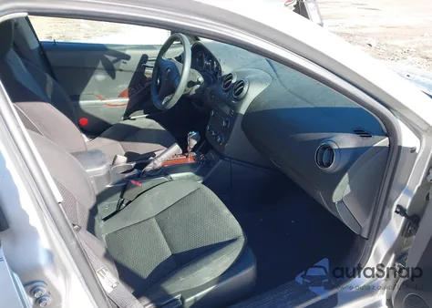 2006 Pontiac G6 from USA, damaged, VIN 1G2ZF55BX64281887